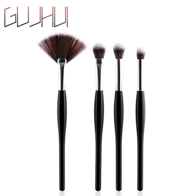 Ensemble de 8 Pinceaux de Maquillage – Manche Noir Élégant & Finitions Argentées Premium